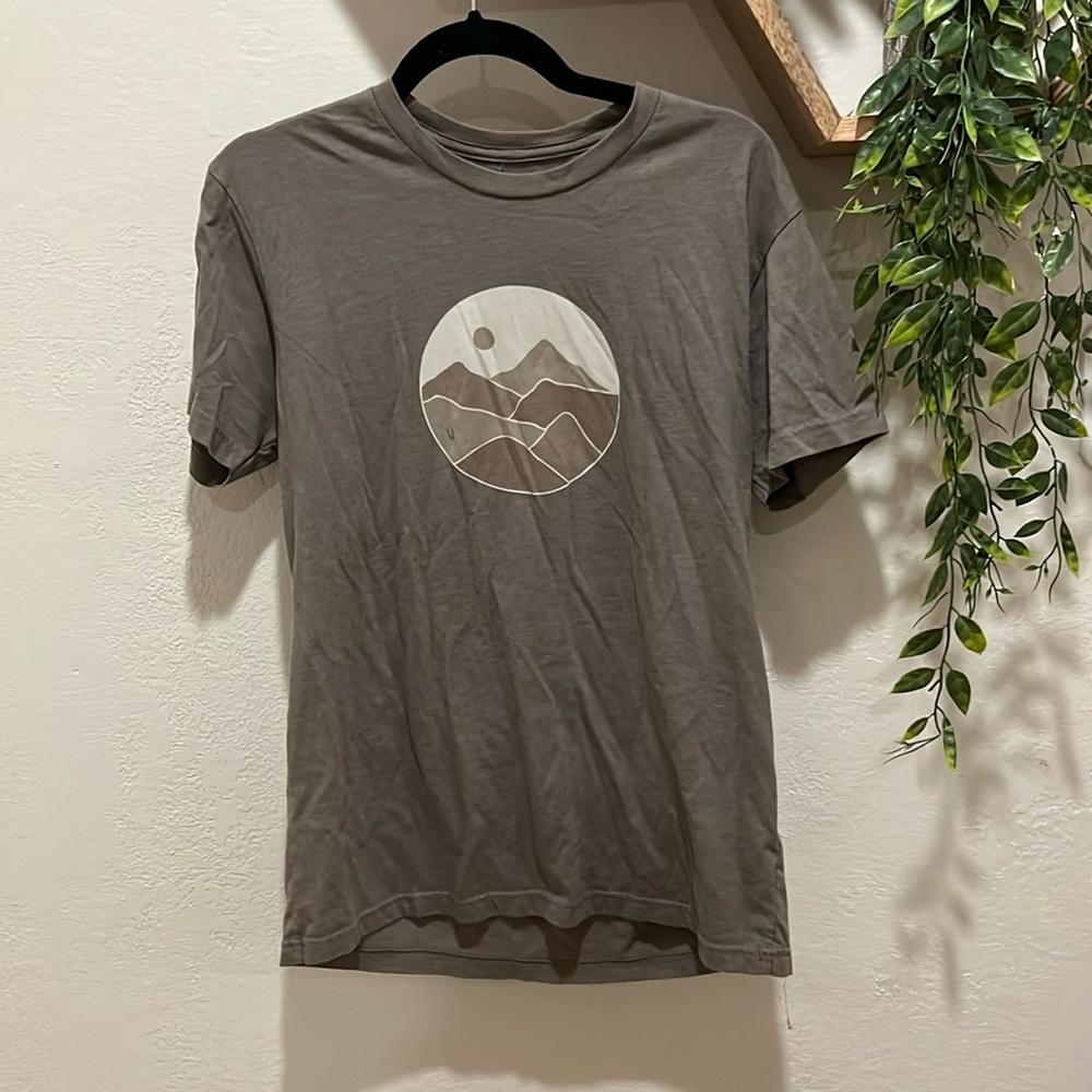 Men’s Vuori T Shirt